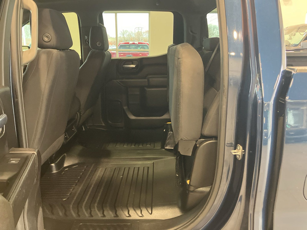 Thumbnail: 2022 Chevrolet Silverado 1500 - 26
