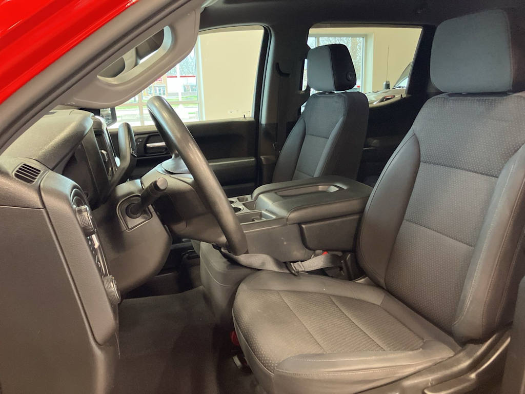 Thumbnail: 2019 Chevrolet Silverado 1500 - 8