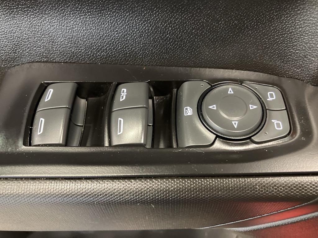 Thumbnail: 2019 Chevrolet Silverado 1500 - 17