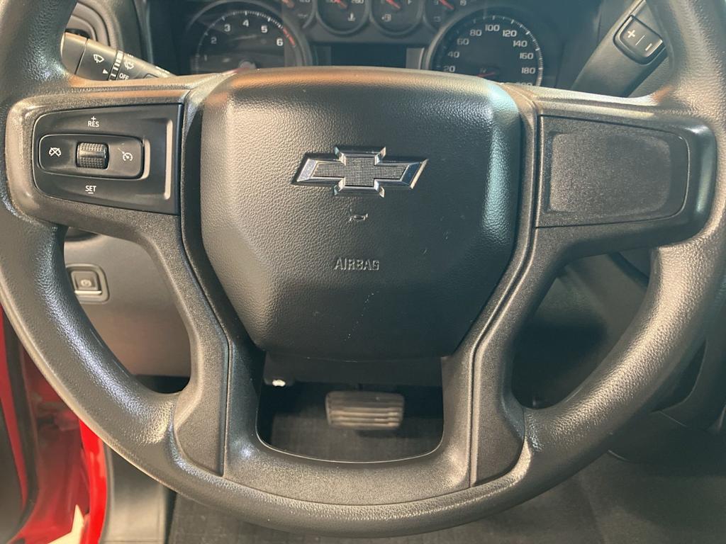 Thumbnail: 2019 Chevrolet Silverado 1500 - 20