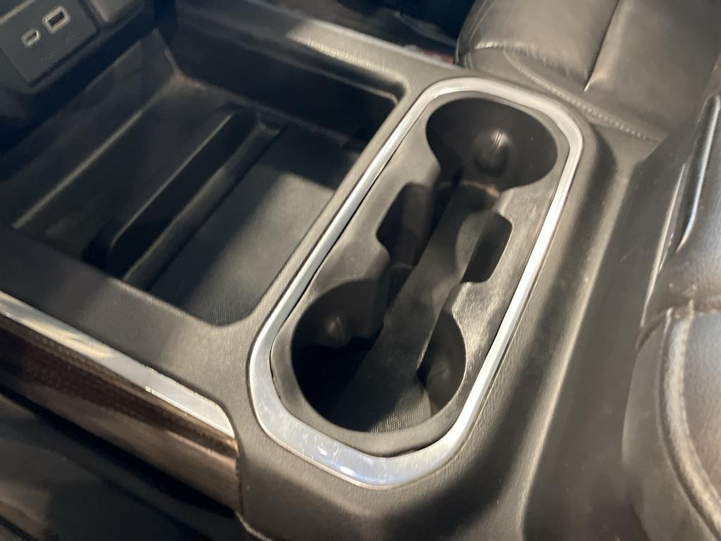 Thumbnail: 2021 Chevrolet Silverado 1500 - 21