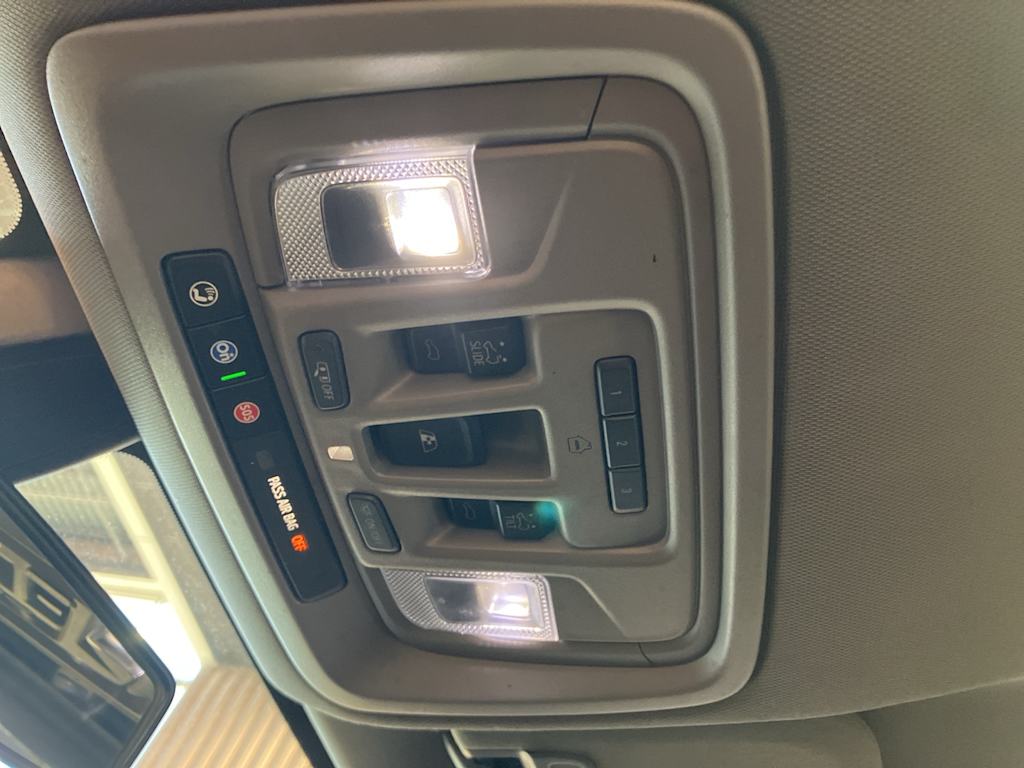 Thumbnail: 2021 Chevrolet Silverado 1500 - 9