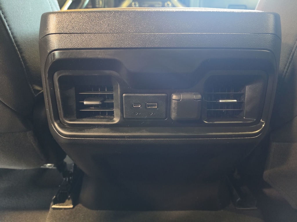 Thumbnail: 2020 Chevrolet Silverado 1500 - 35