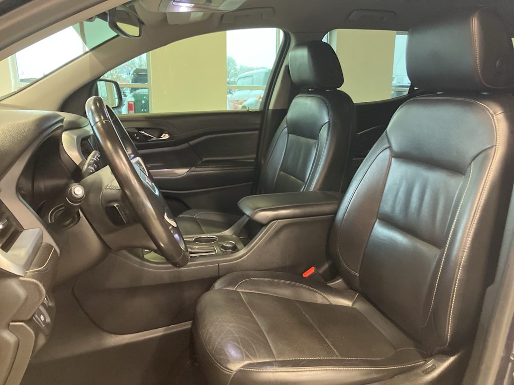 Image of 2019 GMC Acadia