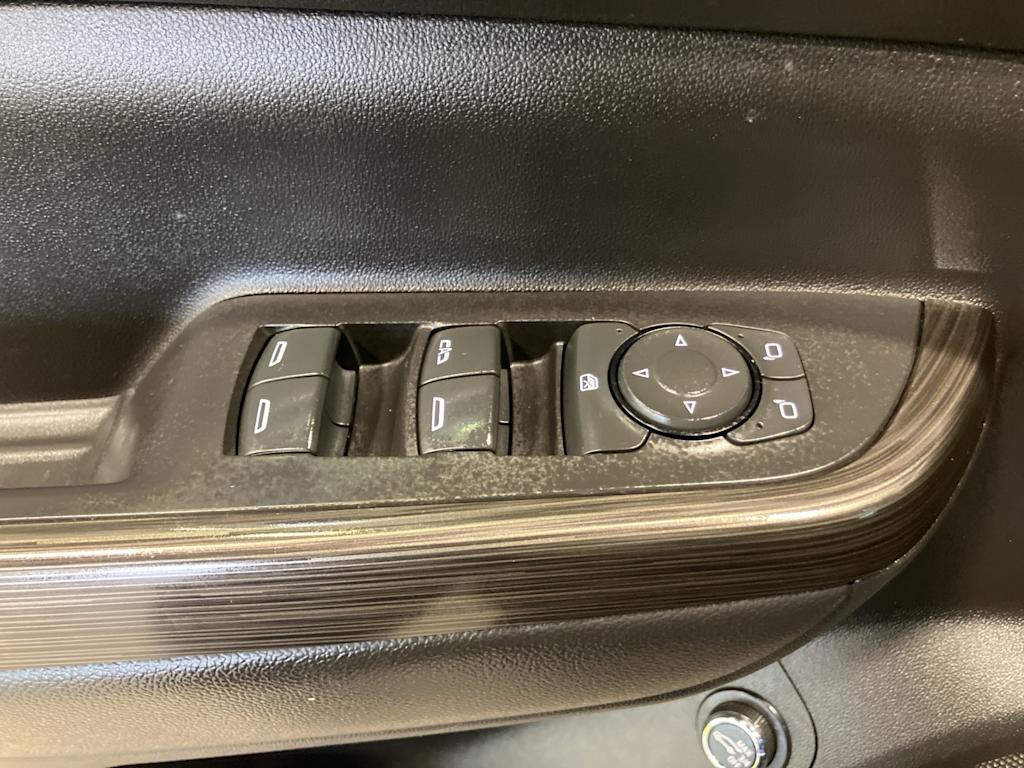 Thumbnail: 2019 GMC Acadia - 20