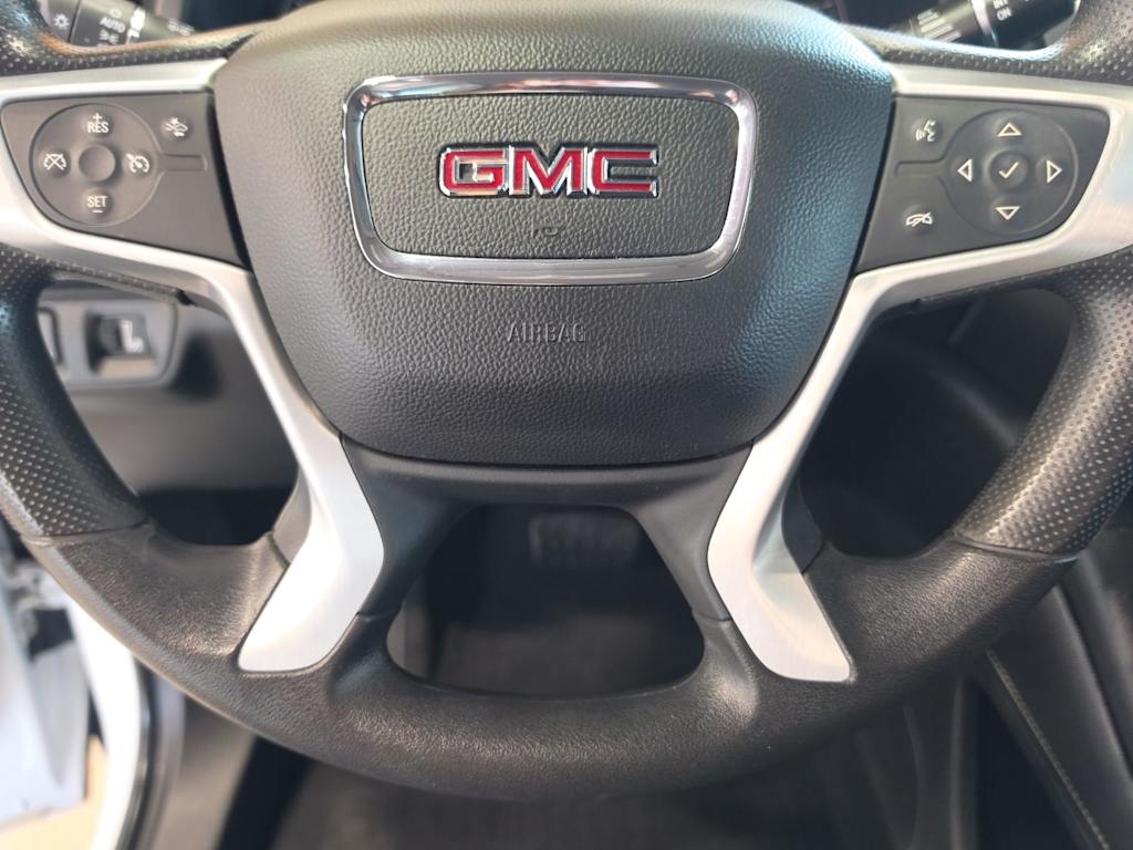 Thumbnail: 2021 GMC Acadia - 24