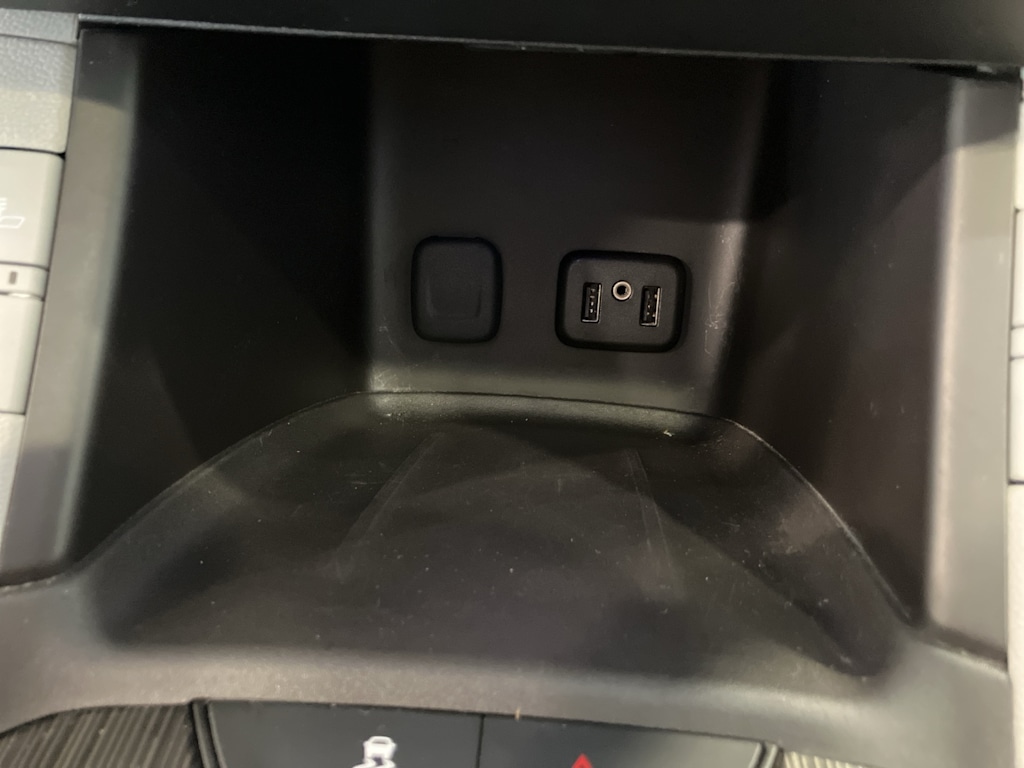 Thumbnail: 2017 GMC Acadia - 14