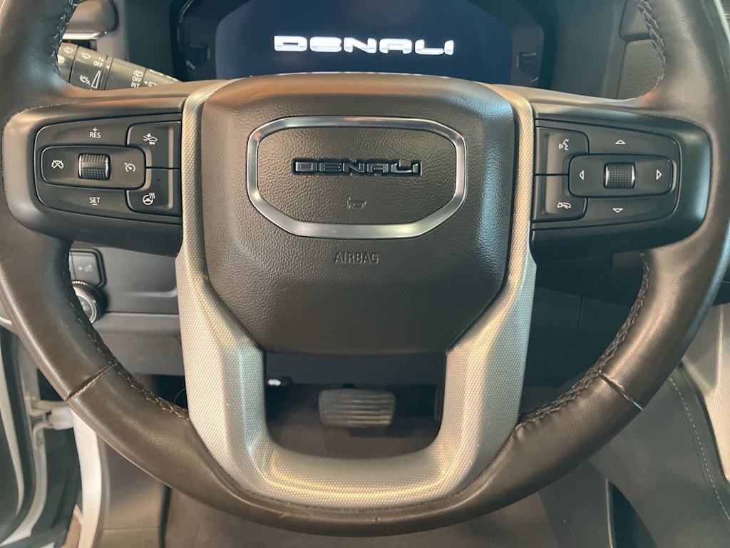 Thumbnail: 2023 GMC Yukon - 25