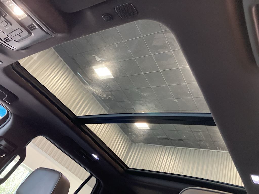 Thumbnail: 2023 GMC Yukon - 19