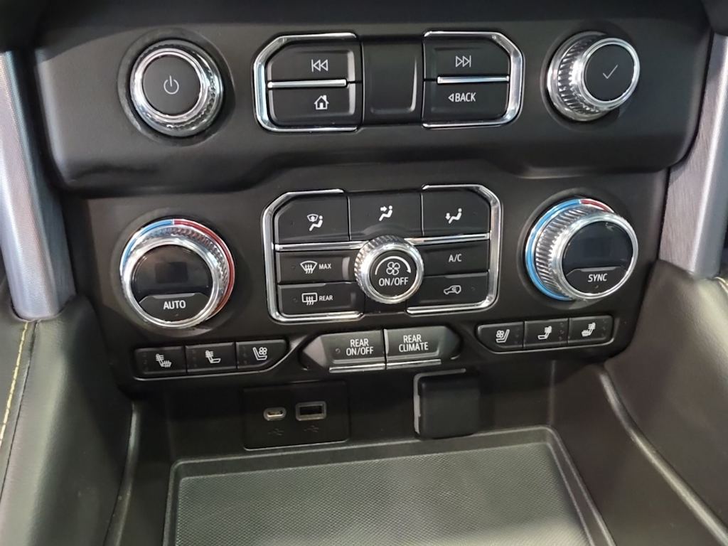 Thumbnail: 2023 GMC Yukon XL - 30