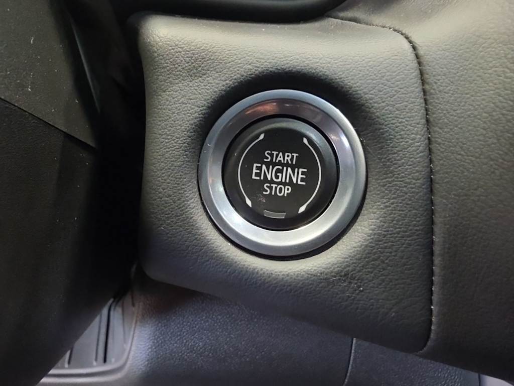 Thumbnail: 2023 GMC Yukon XL - 31