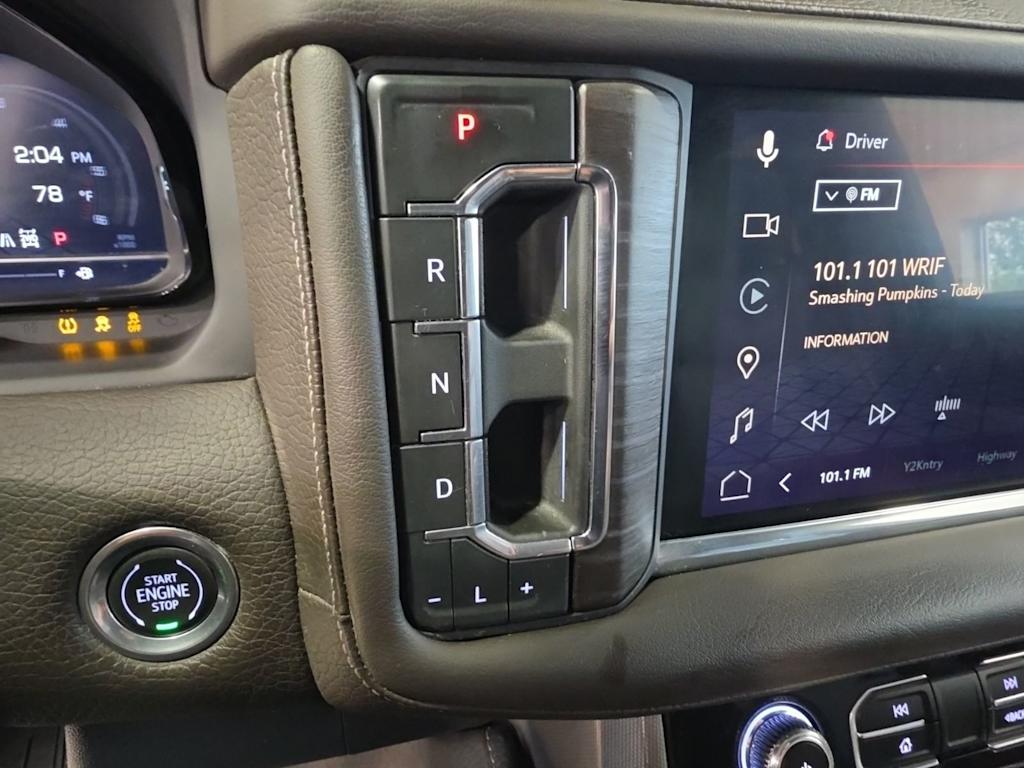 Thumbnail: 2023 GMC Yukon XL - 10