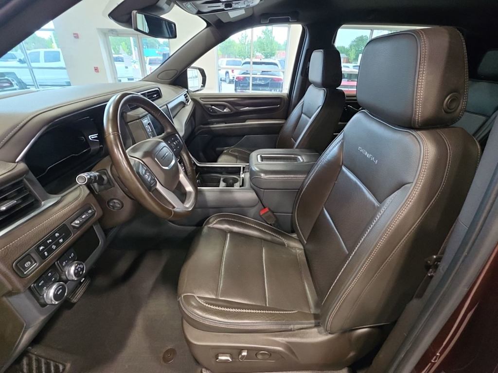 Thumbnail: 2023 GMC Yukon XL - 8