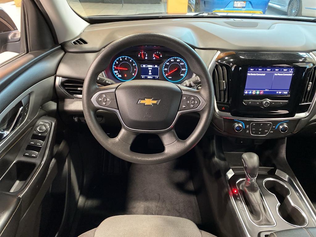 Thumbnail: 2021 Chevrolet Traverse - 11
