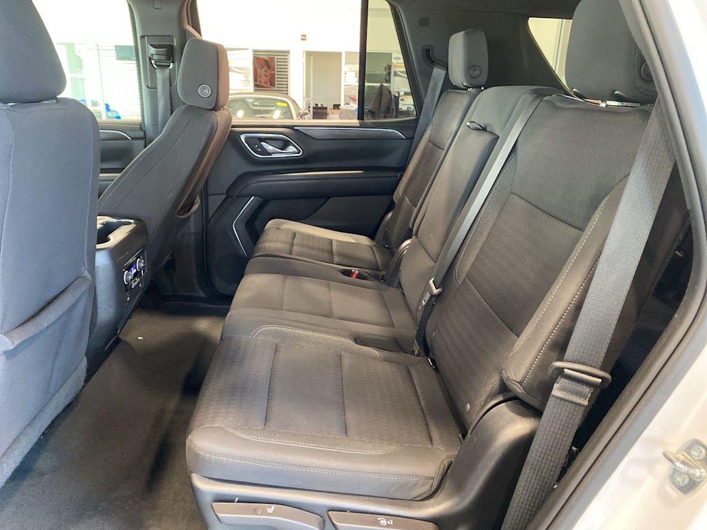 Thumbnail: 2023 Chevrolet Tahoe - 10