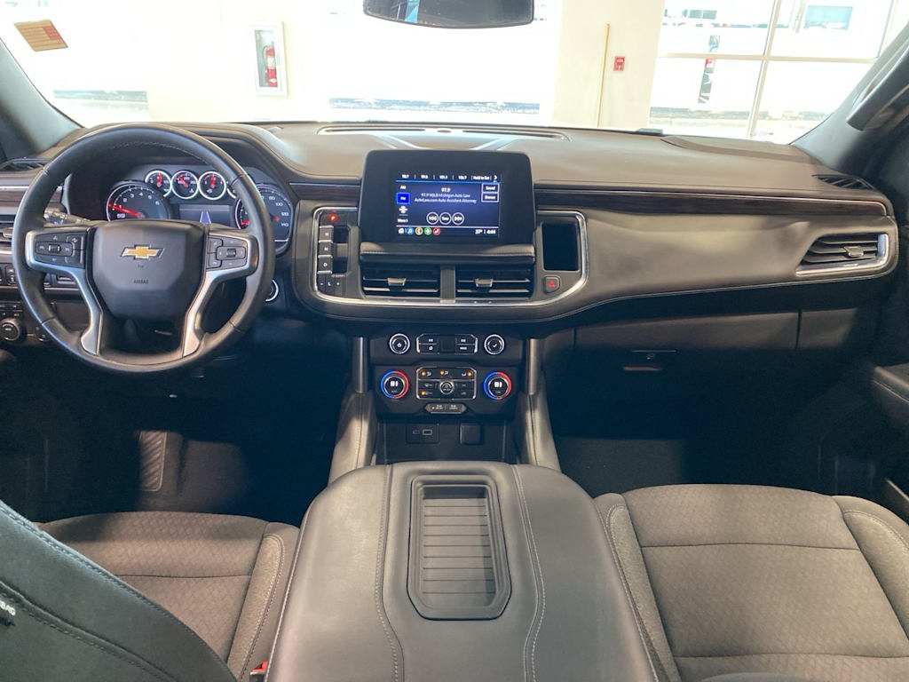 Thumbnail: 2023 Chevrolet Tahoe - 8