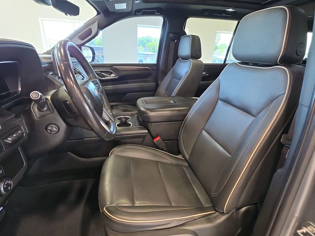Thumbnail: 2023 Chevrolet Tahoe - 8