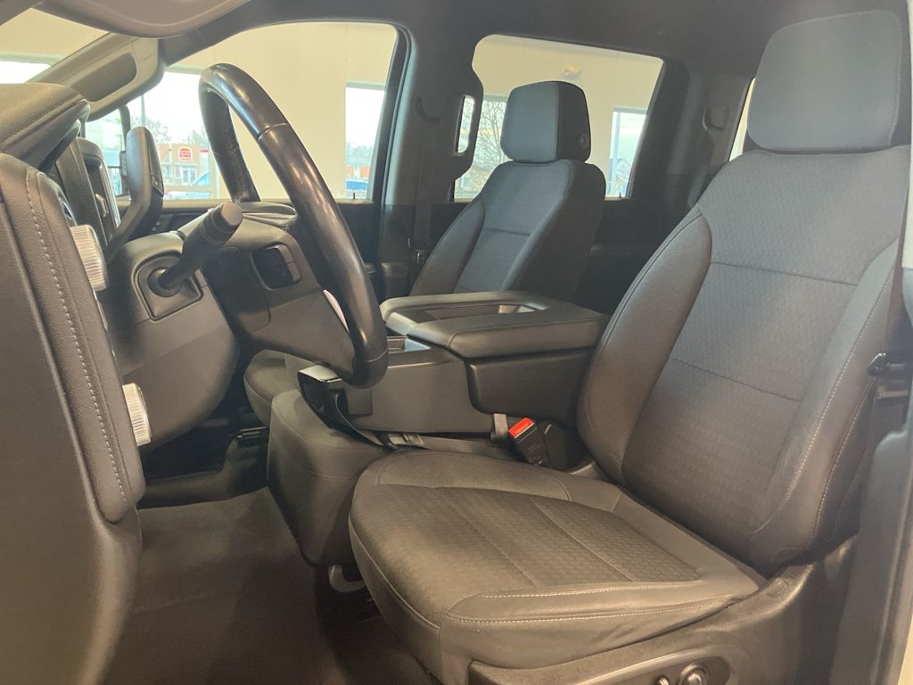 Thumbnail: 2021 GMC Sierra 2500 - 9