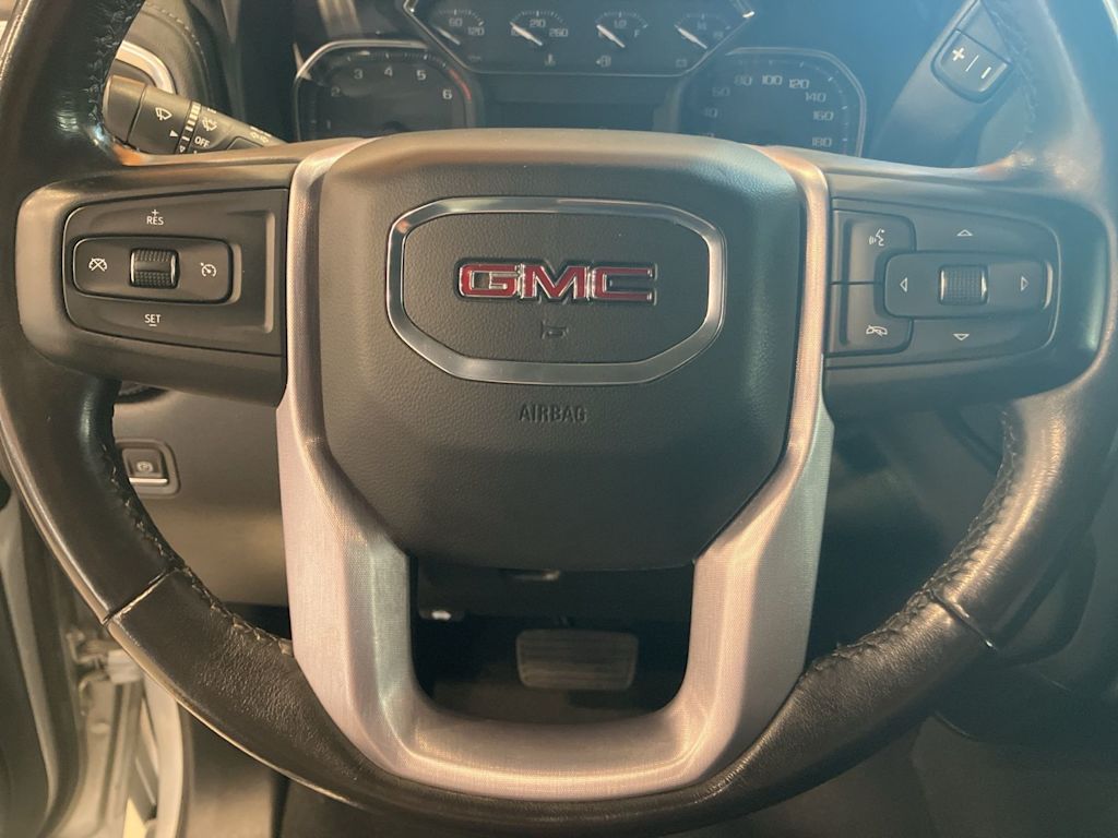 Thumbnail: 2021 GMC Sierra 2500 - 21