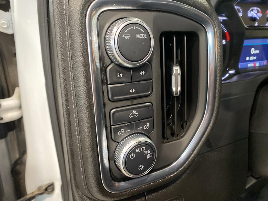 Thumbnail: 2021 GMC Sierra 2500 - 24