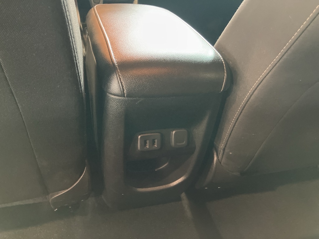 Thumbnail: 2018 GMC Canyon - 24
