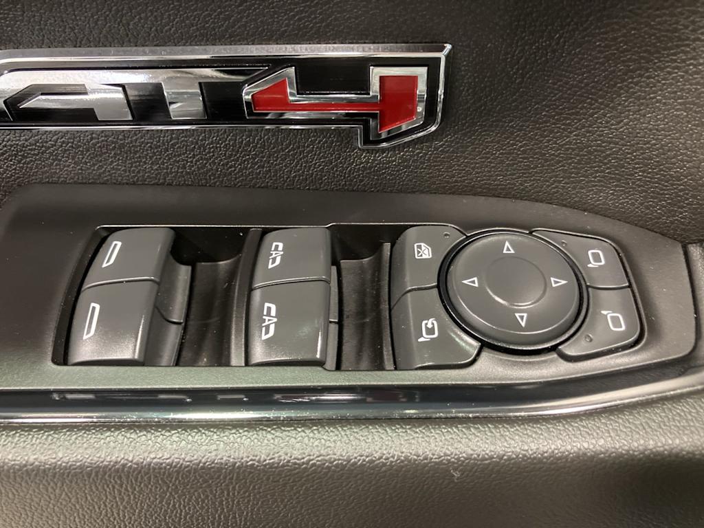 Thumbnail: 2022 GMC Sierra 1500 - 21