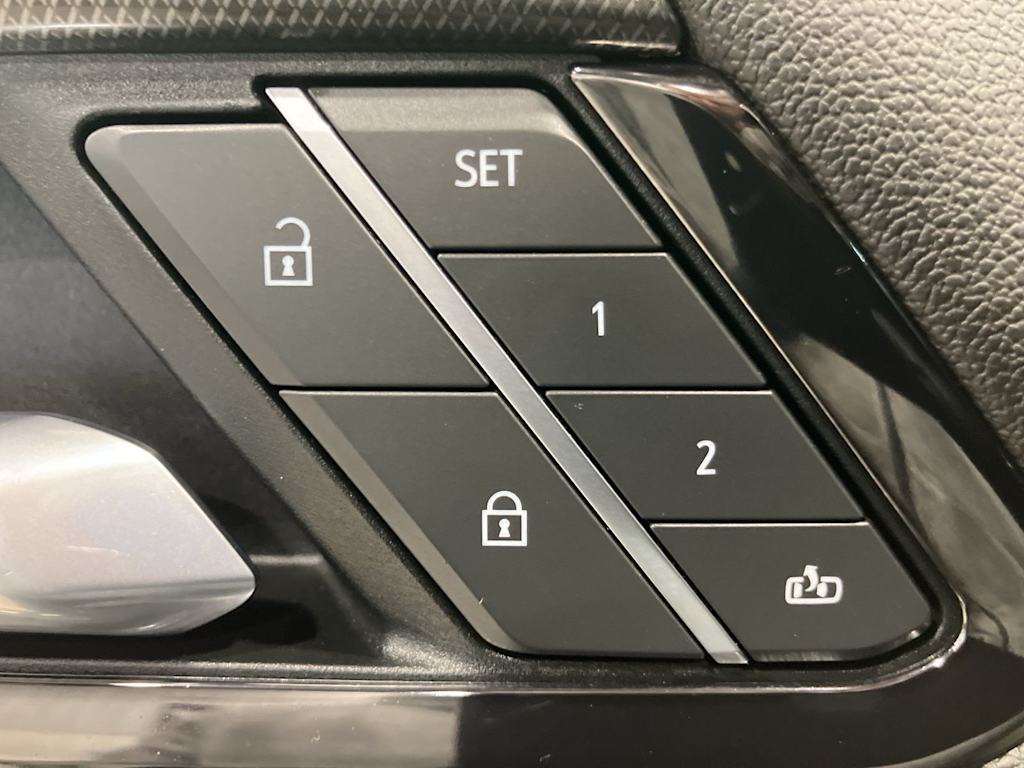 Thumbnail: 2022 GMC Sierra 1500 - 22