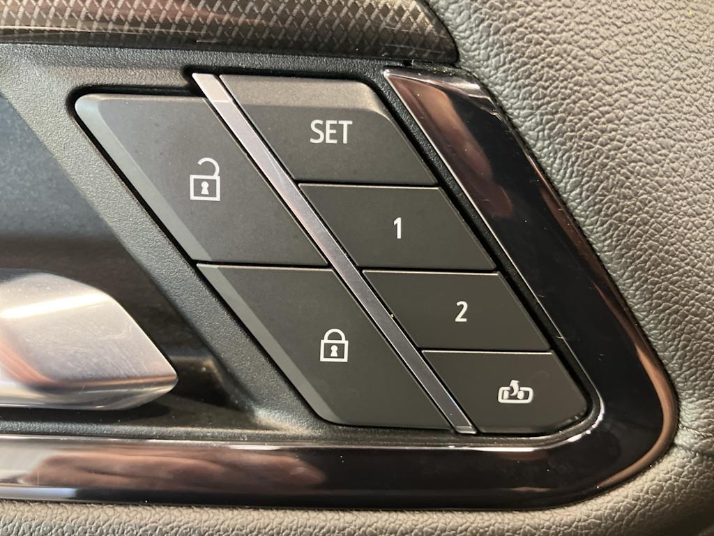 Thumbnail: 2022 GMC Sierra 1500 - 22