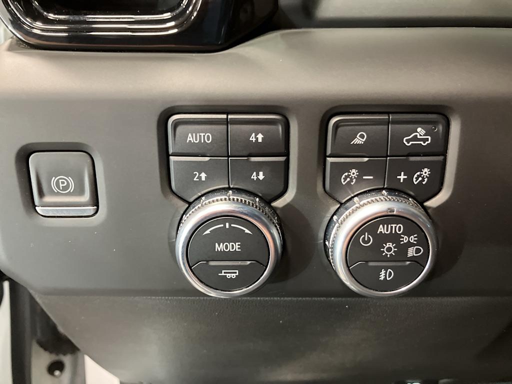 Thumbnail: 2022 GMC Sierra 1500 - 23