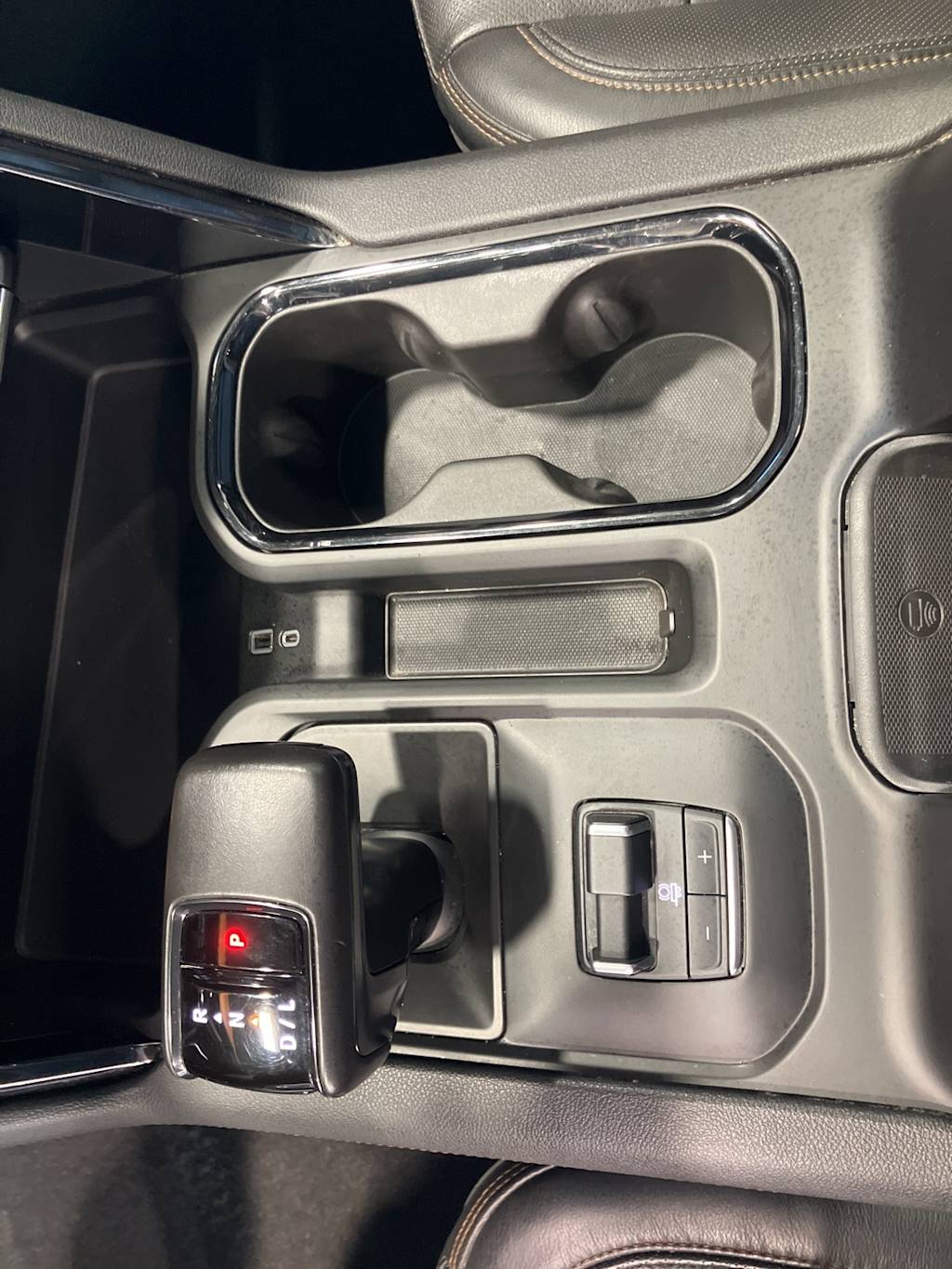 Thumbnail: 2022 GMC Sierra 1500 - 24