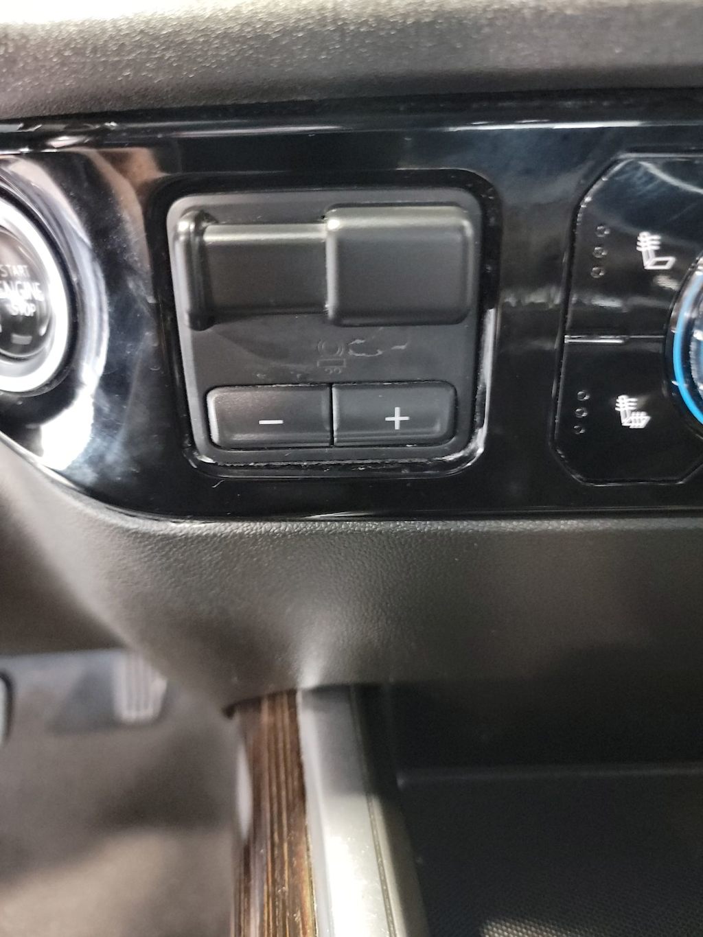 Thumbnail: 2023 GMC Sierra 1500 - 9