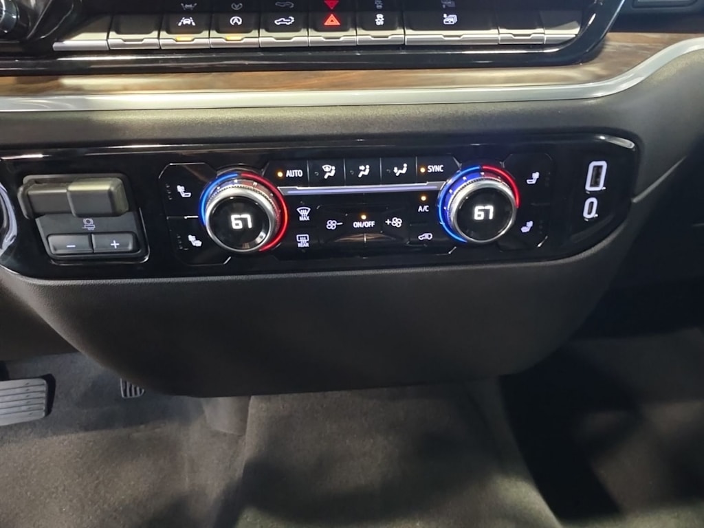 Thumbnail: 2025 GMC Sierra 1500 - 28