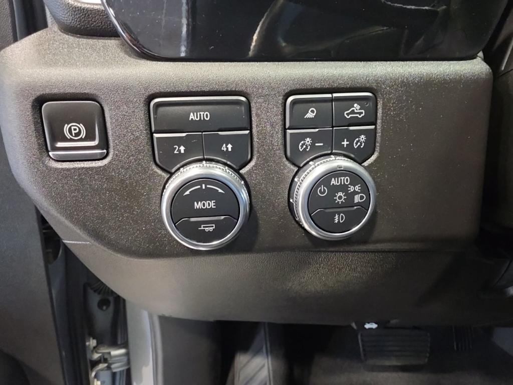 Thumbnail: 2025 GMC Sierra 1500 - 25