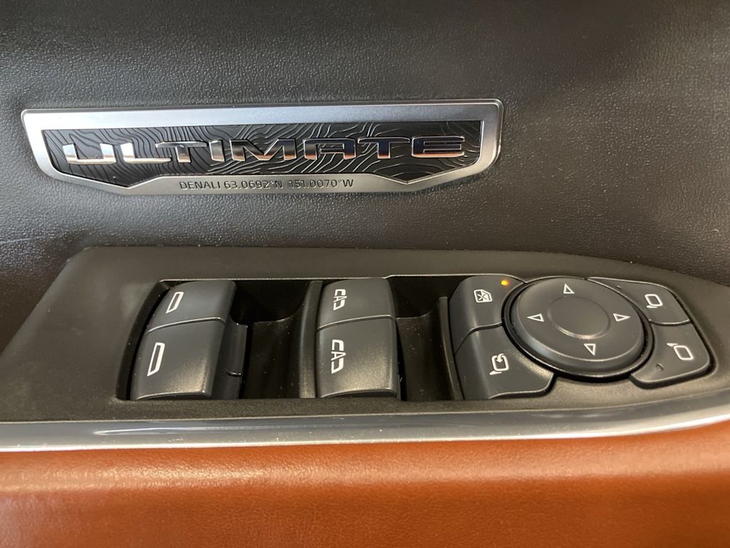 Thumbnail: 2024 GMC Sierra 1500 - 21