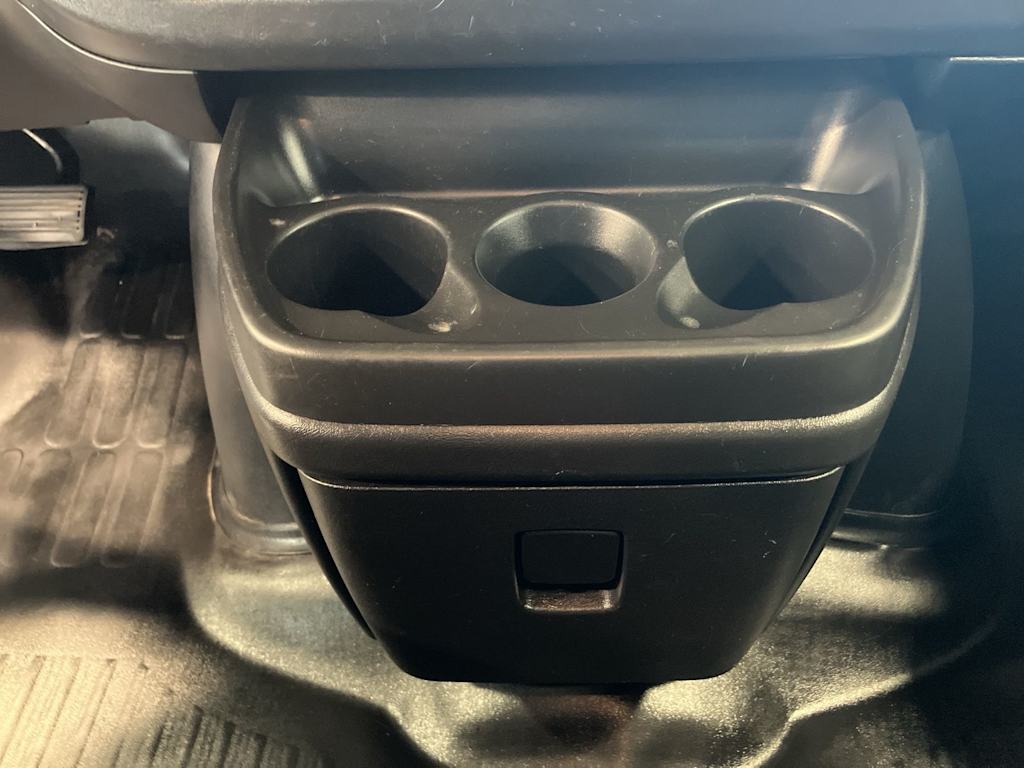 Thumbnail: 2024 GMC Savana - 17