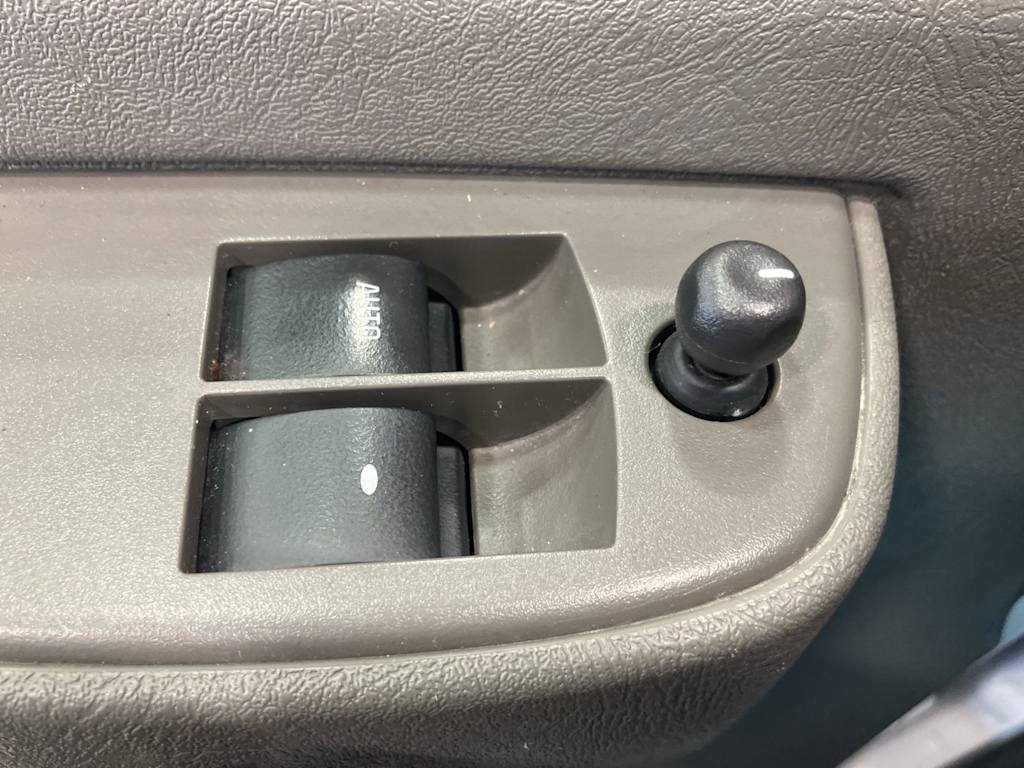 Thumbnail: 2024 GMC Savana - 15