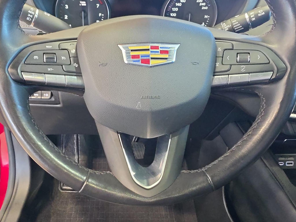 Thumbnail: 2023 Cadillac XT4 - 27