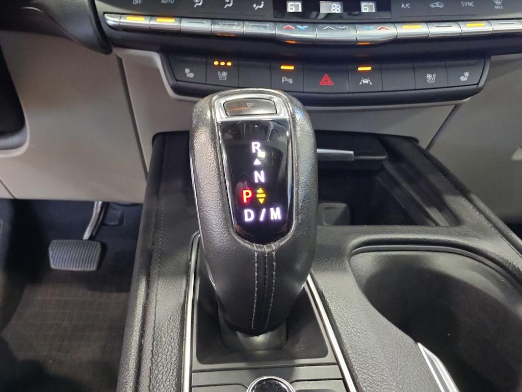 Thumbnail: 2019 Cadillac XT4 - 33