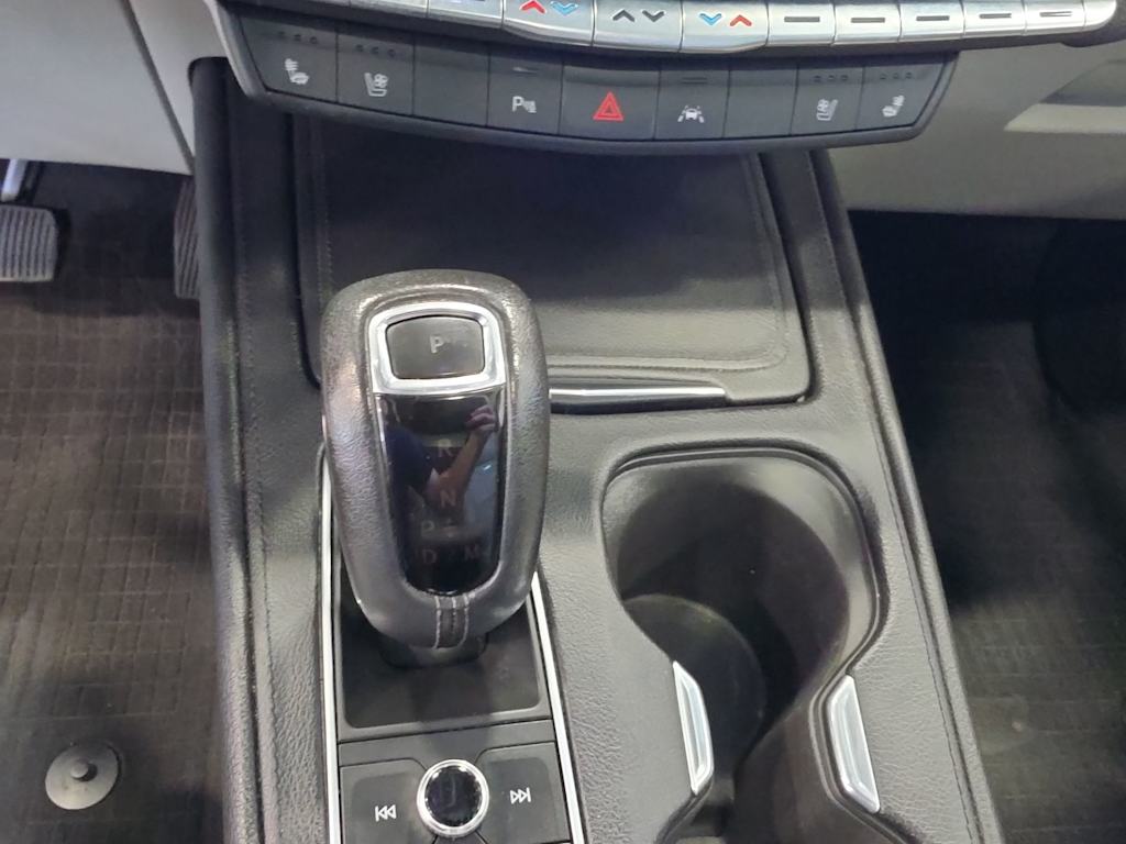Thumbnail: 2019 Cadillac XT4 - 28
