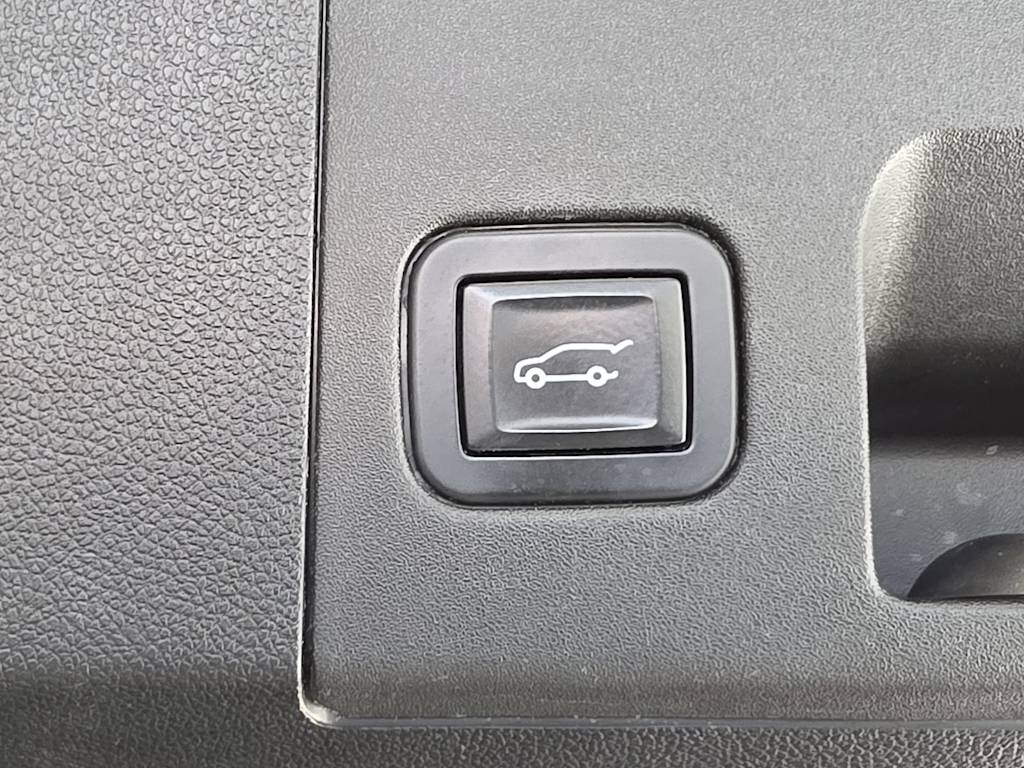 Thumbnail: 2019 Cadillac XT4 - 37