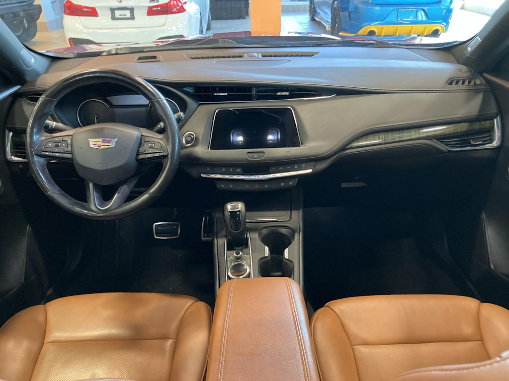 Thumbnail: 2019 Cadillac XT4 - 2