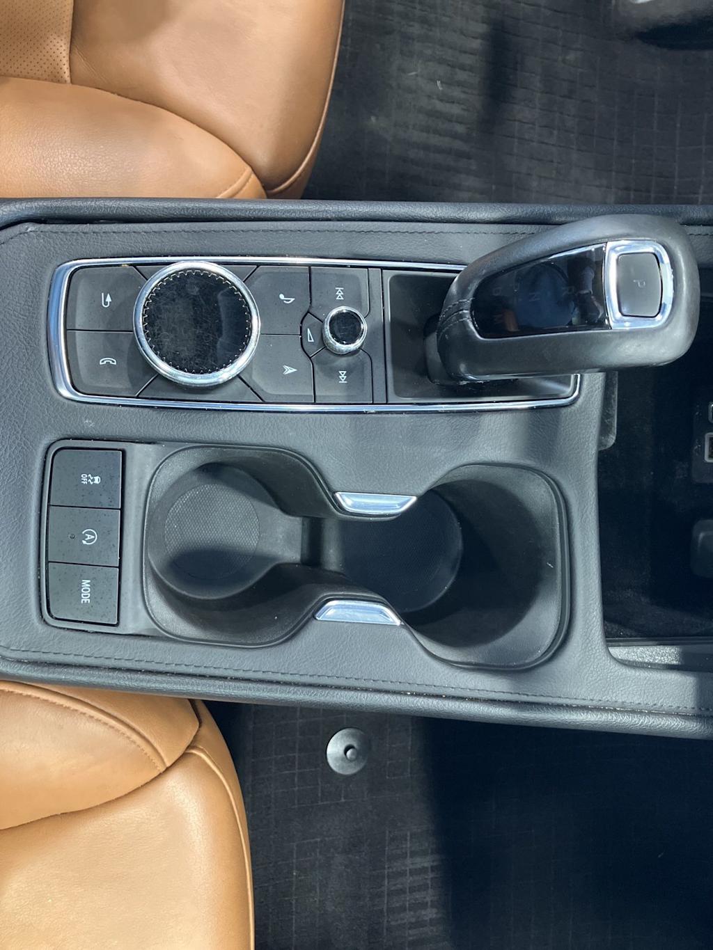 Thumbnail: 2019 Cadillac XT4 - 12