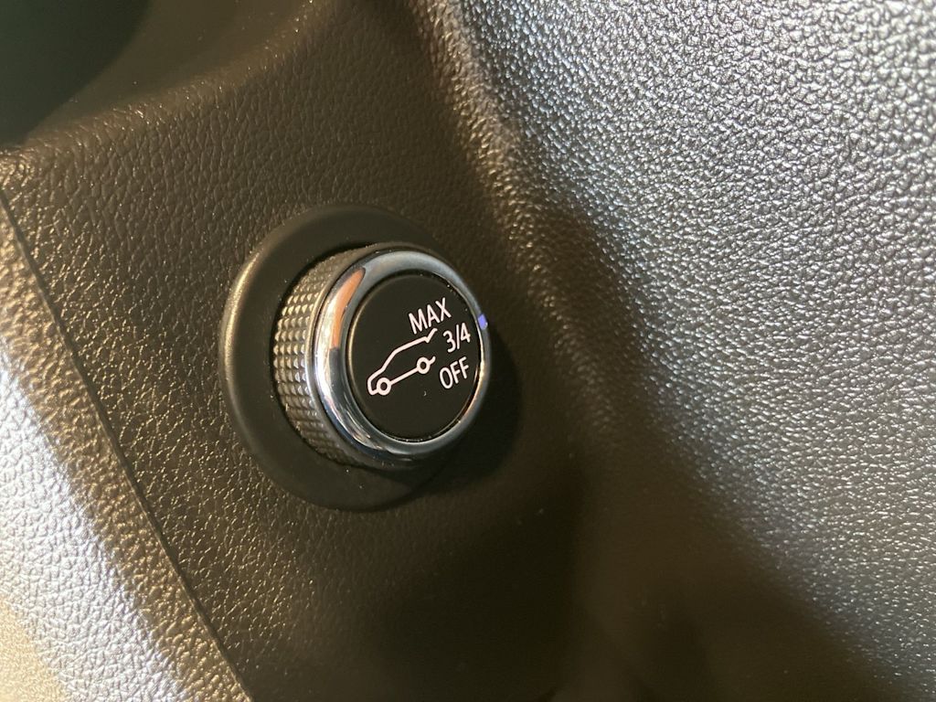 Thumbnail: 2019 Cadillac XT4 - 20