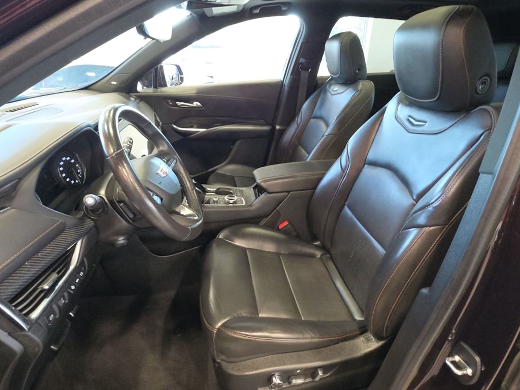 Thumbnail: 2020 Cadillac XT4 - 7
