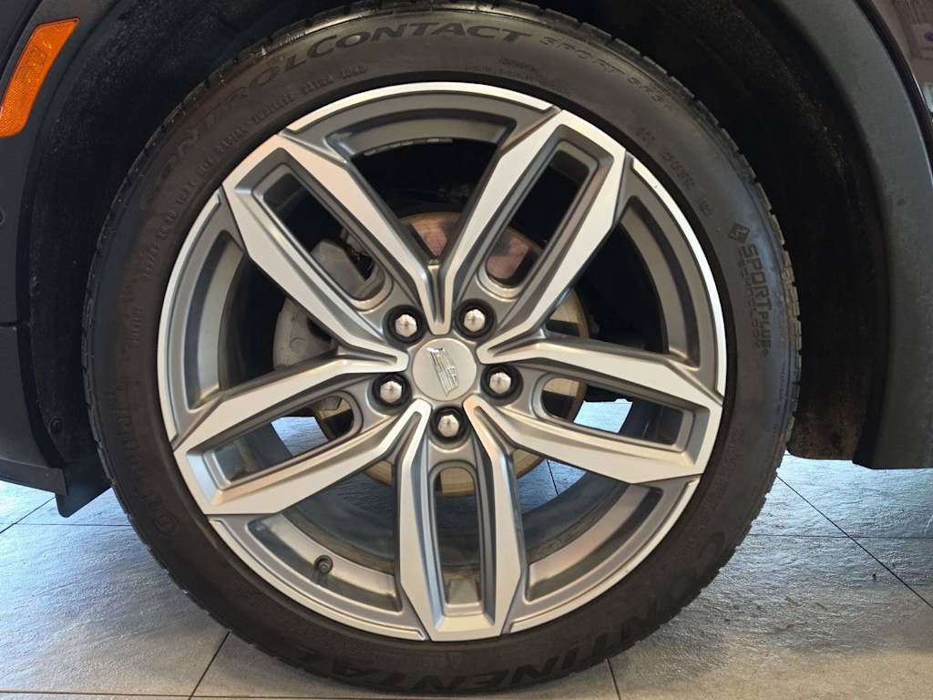Thumbnail: 2020 Cadillac XT4 - 6