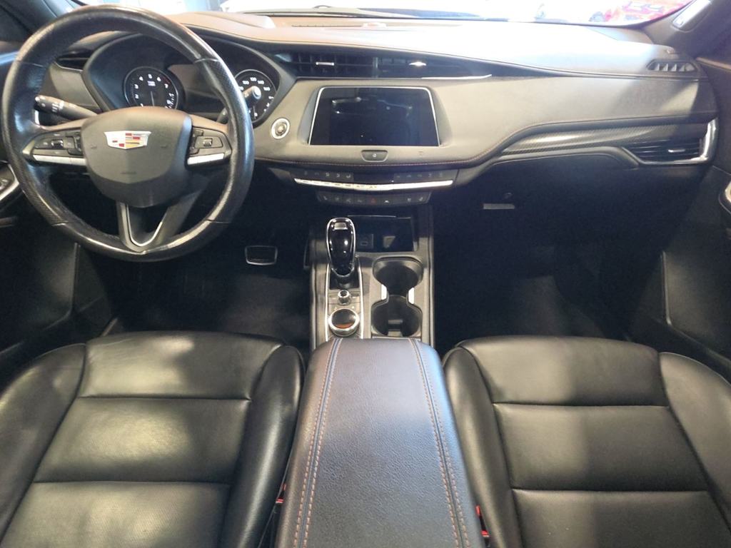 Thumbnail: 2020 Cadillac XT4 - 2