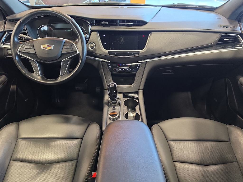 Thumbnail: 2022 Cadillac XT5 - 2