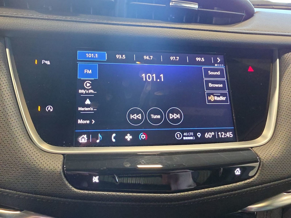 Thumbnail: 2022 Cadillac XT5 - 30