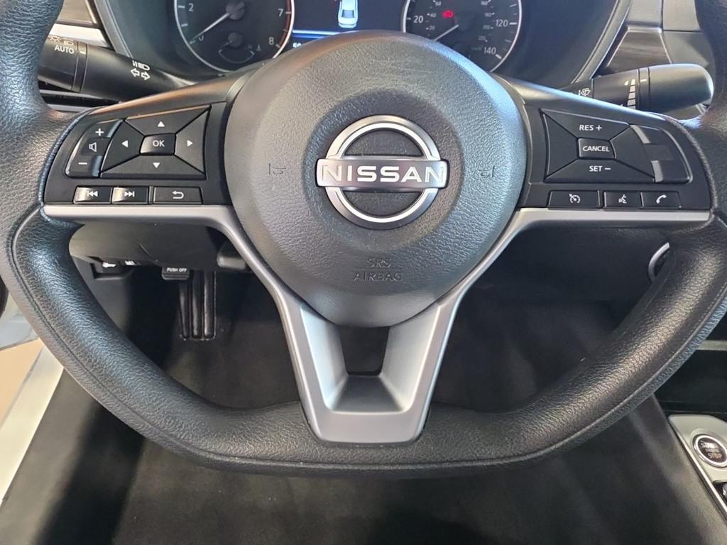 Thumbnail: 2025 Nissan Altima - 26