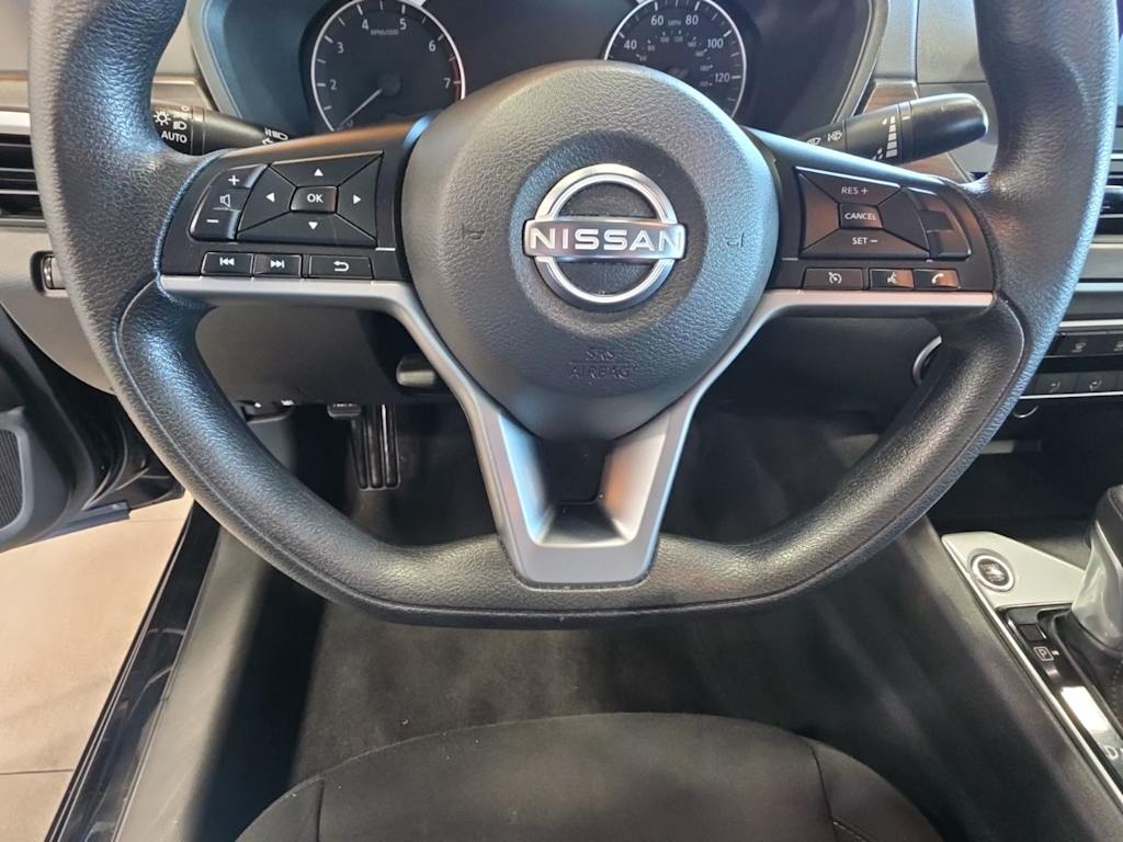 Thumbnail: 2025 Nissan Altima - 2
